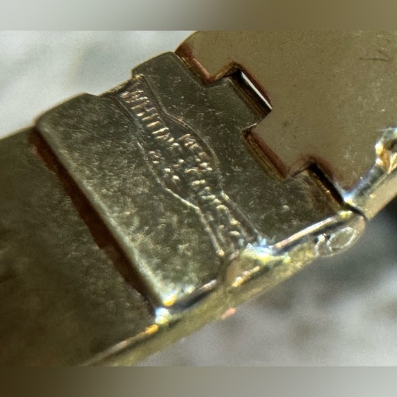 Whiting & Davis Cameo Gold Bangle - Picture 5 of 16